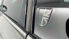 MINI Hatchback 1.5 Cooper Exclusive 5dr Auto [Comfort/Nav Pack] Petrol Hatchback